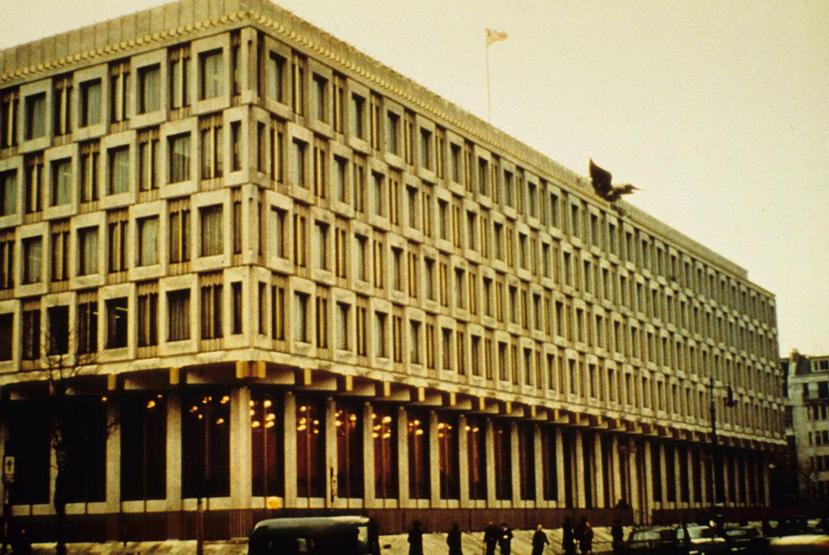 US Embassy, London, With Eero Saarinen