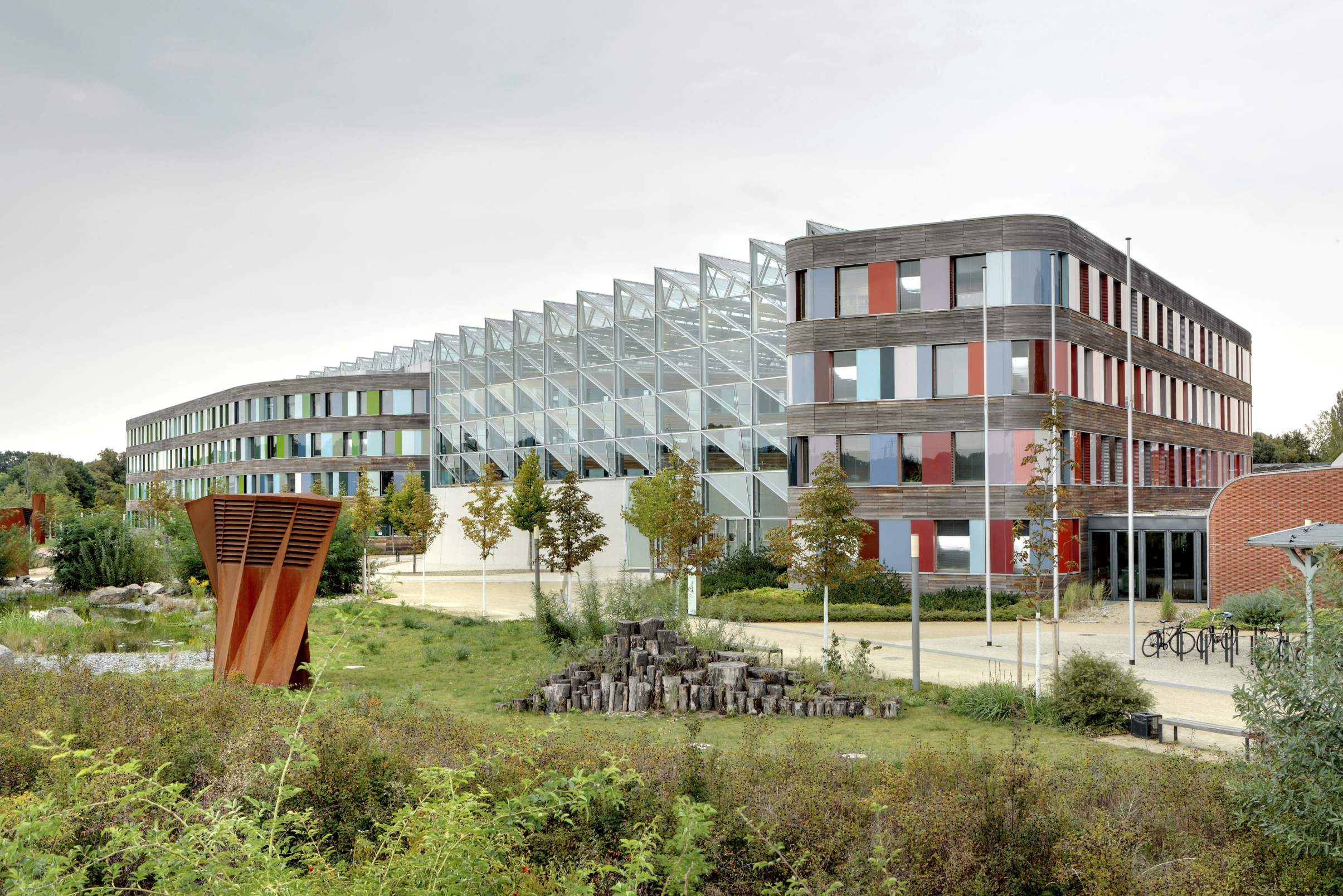 Federal Environment Agency, Dessau By Sauerbruch Hutton, 2005